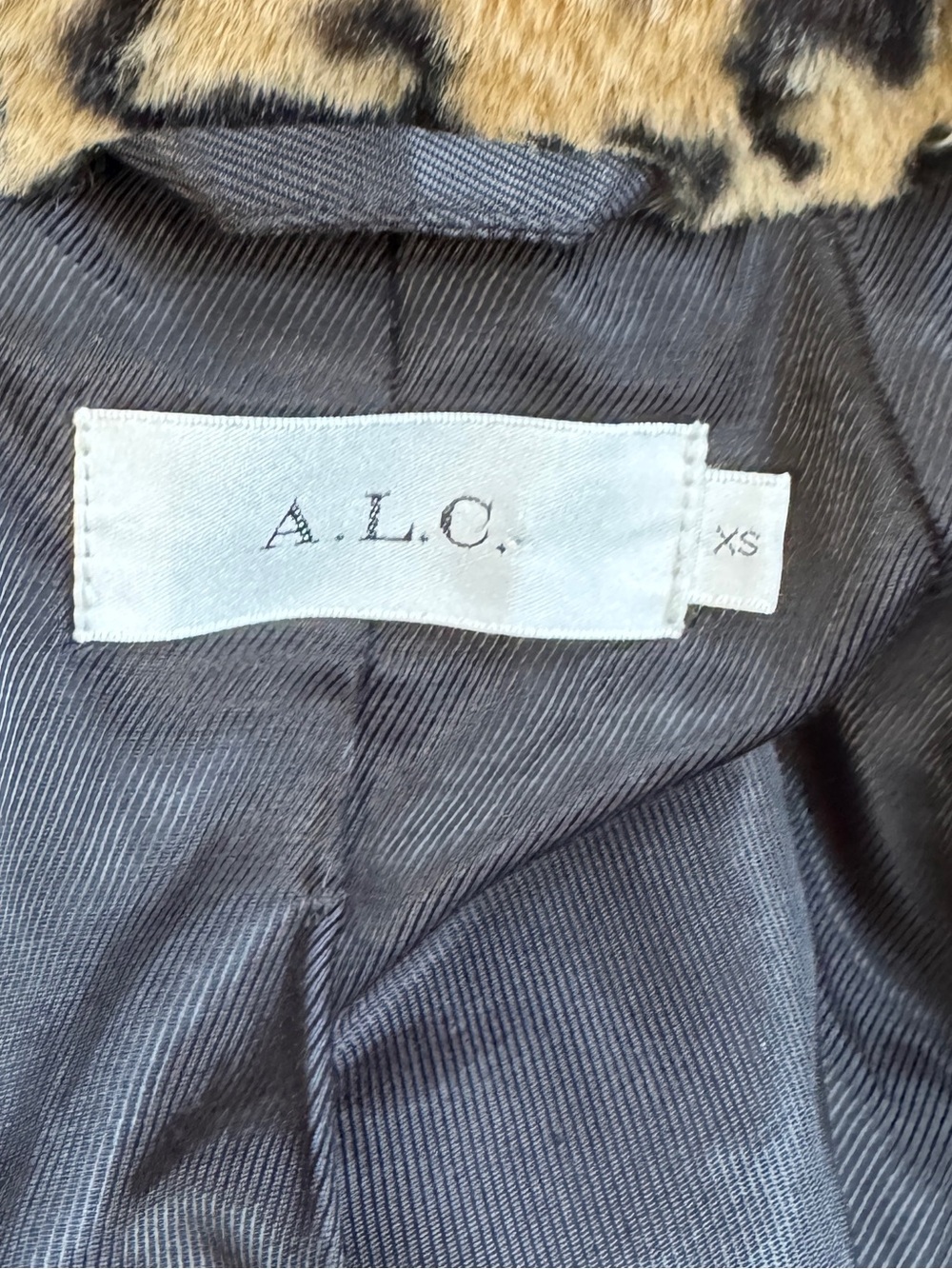 A.L.C. Stone Faux Fur Coat in Light Brown & Black Size XS - Picture 4 of 6